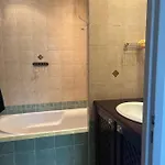10 P Piscine Lagon Avec Vue Epoustouflante Proche Uzes Βίλα