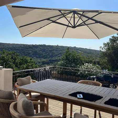 Villa 10 P Piscine Lagon Avec Vue Epoustouflante Proche Uzes