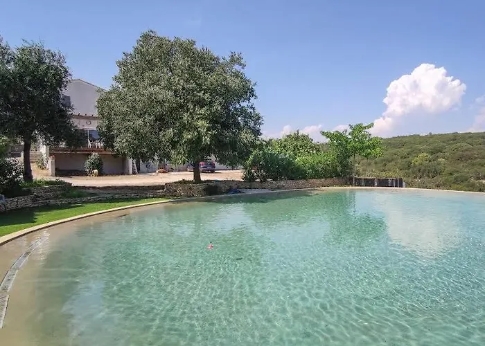 10 P Piscine Lagon Avec Vue Epoustouflante Proche Uzes * Saint-Maximin (Gard)