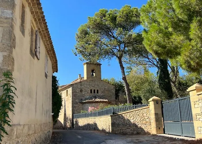 10 P Piscine Lagon Avec Vue Epoustouflante Proche Uzes *