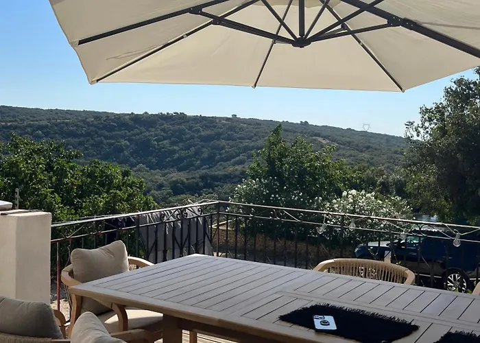 别墅 10 P Piscine Lagon Avec Vue Epoustouflante Proche Uzes
